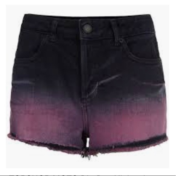 Topshop Moto Black ombré distressed denim shorts 4 - Picture 1 of 7